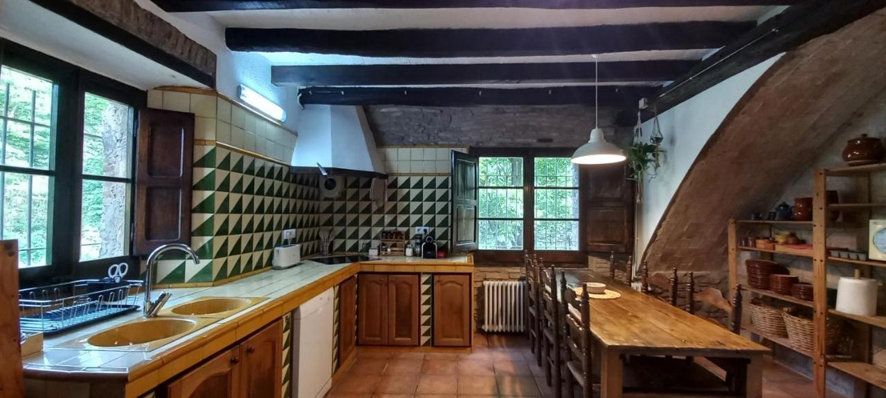 La Fabrica De Targarona Villa San Pedro de Torelló Buitenkant foto